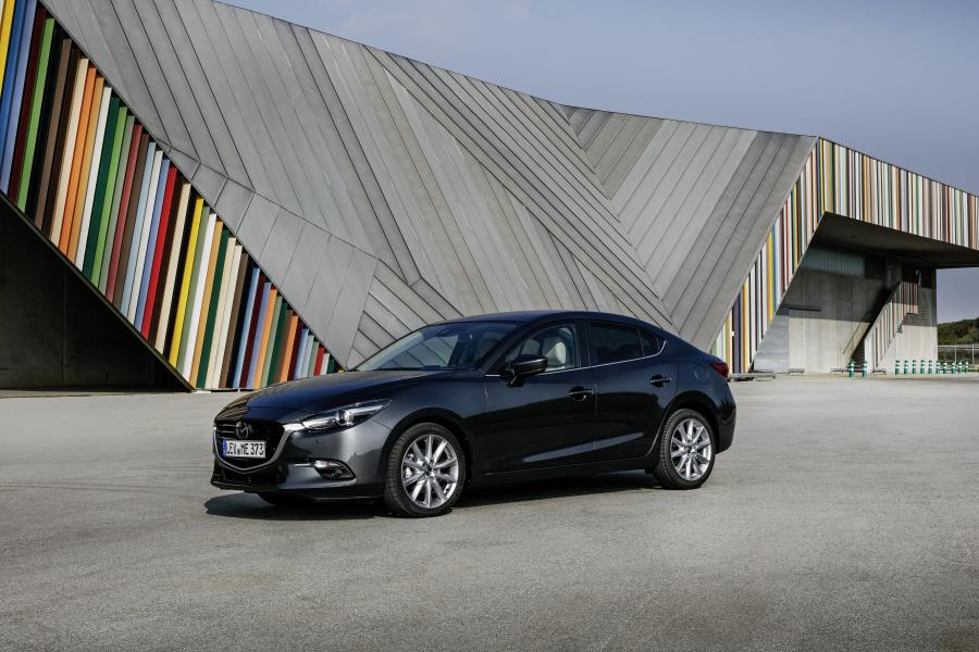  Mazda3 Sedan 2016 года  (WW) (фото 16 из 37)